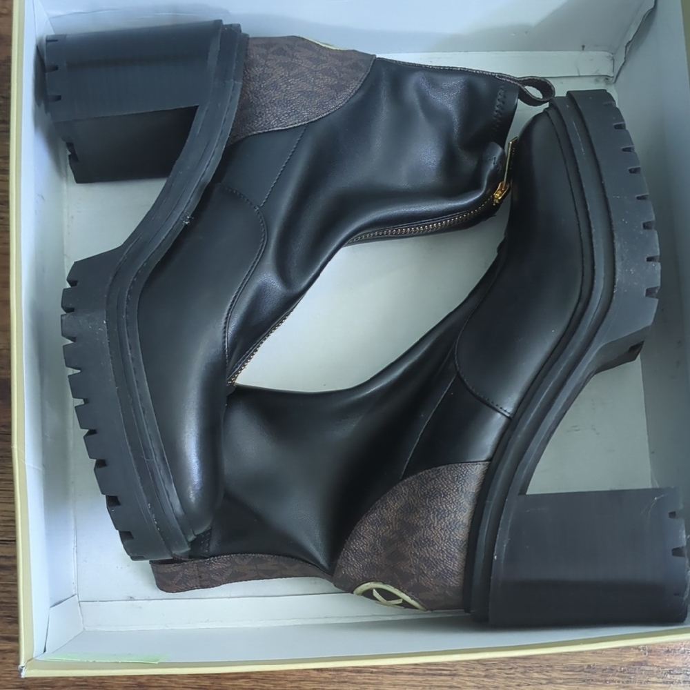 Michael Kors Black and Brown Heeled Boots